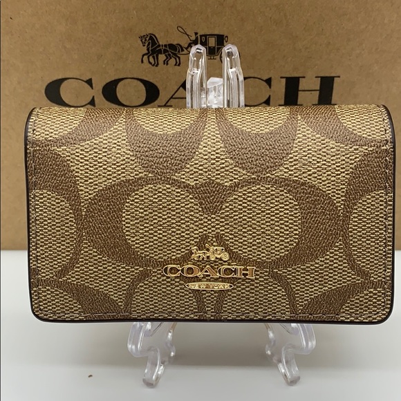 COACH Five Ring Key Case In Signature Canvas - Picture 2 of 16